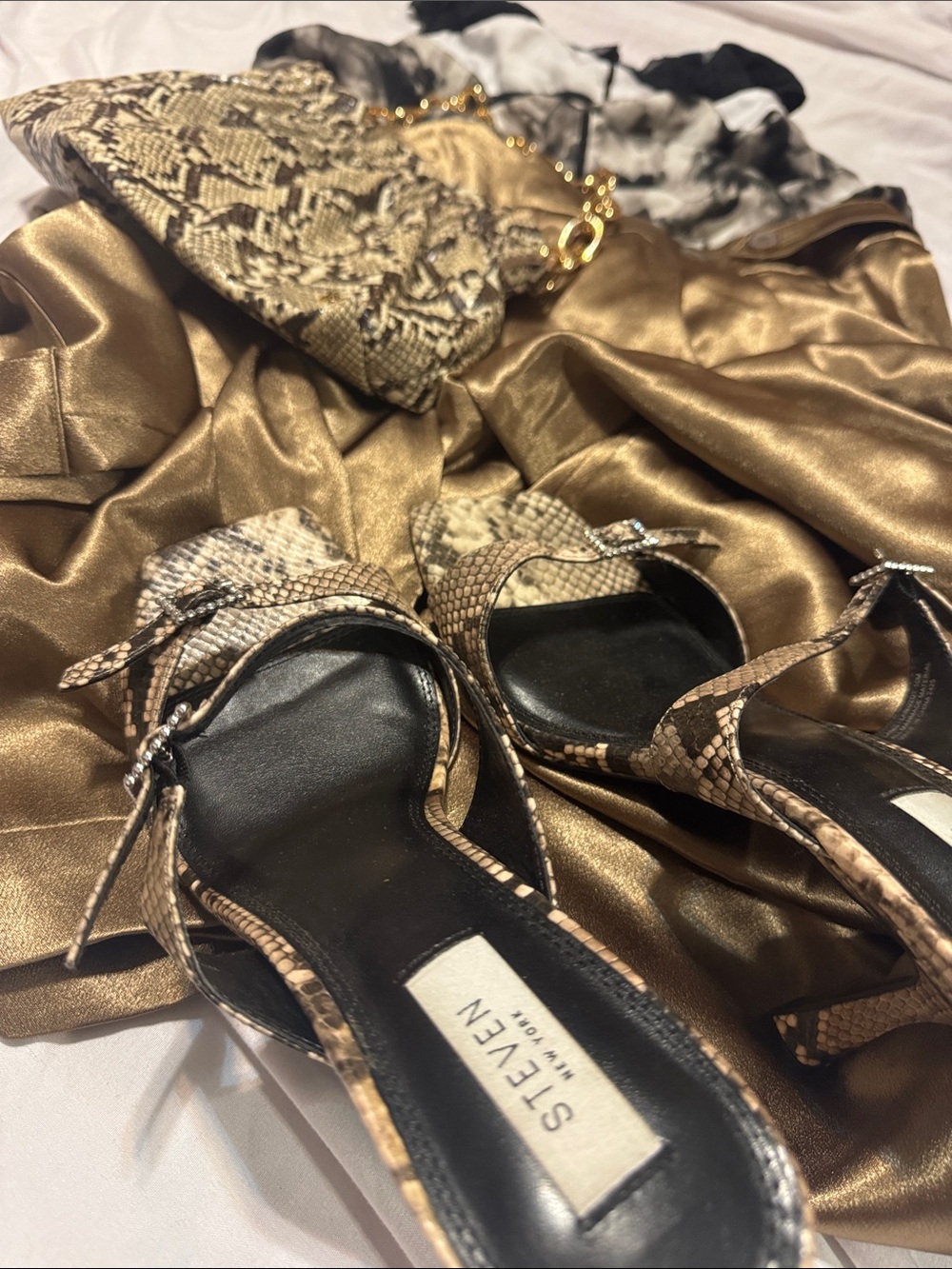 TROUSERS FOR SALE ONLY! Target, New Day, gold satin metallic trousers.